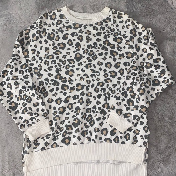 American Eagle Outfitters Sweaters - American Eagle Leopard Print Sweater Off - XS